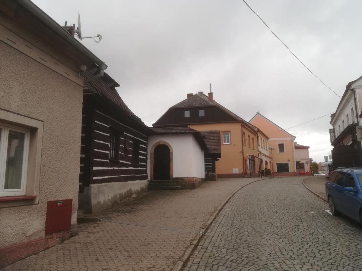 Apartmany Pod Baruncinou Skolou Česká Skalice Kültér fotó